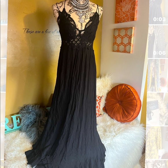 Free People Dresses & Skirts - Free people black dress